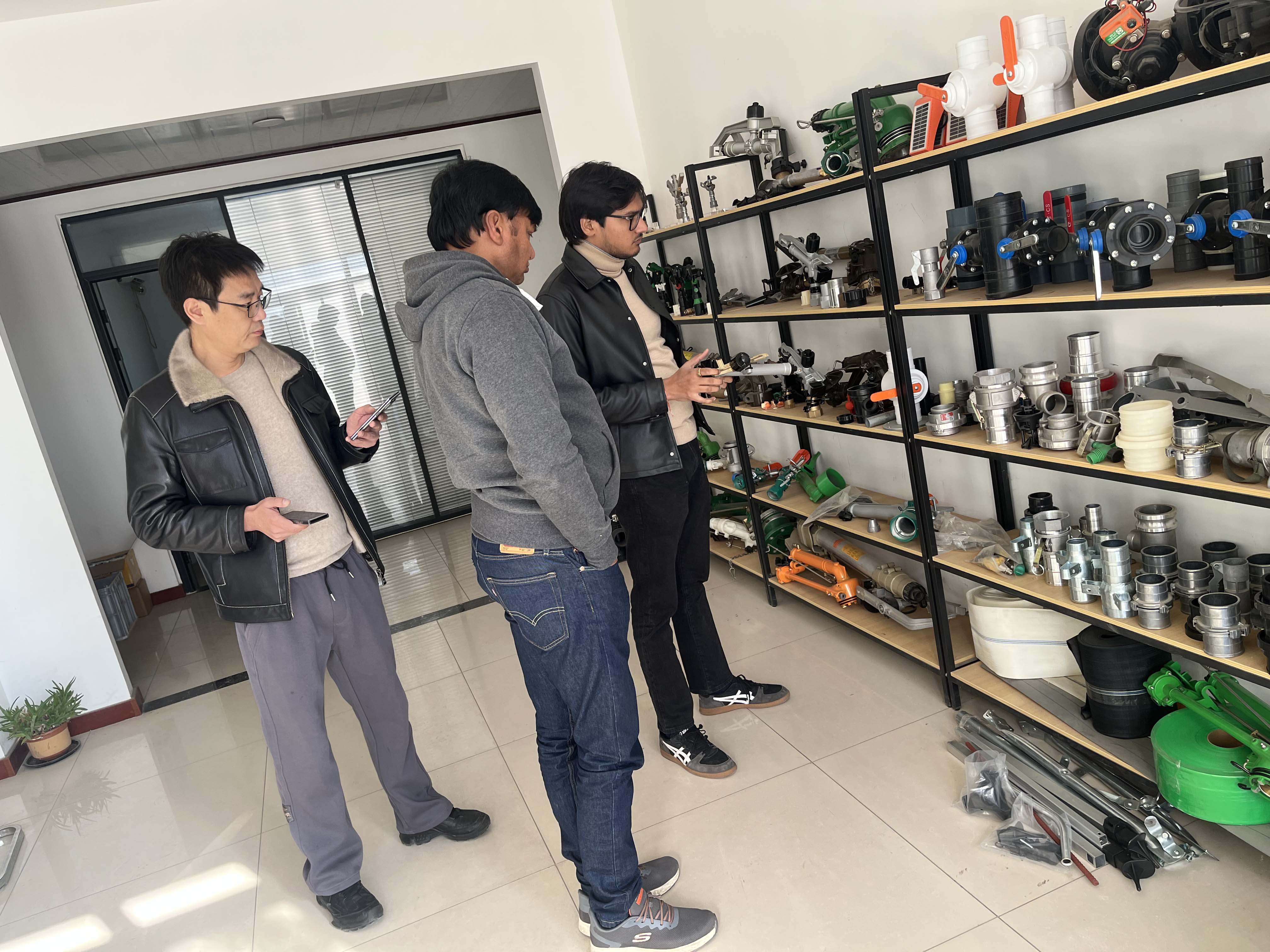 合川NS40 涡轮喷枪获客户青睐 洽谈批量合作